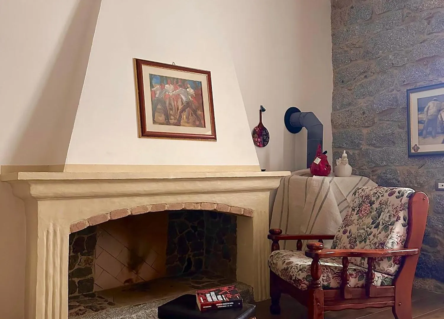 Bed & Breakfast Borgo Dei Centenari Orgosolo Italy